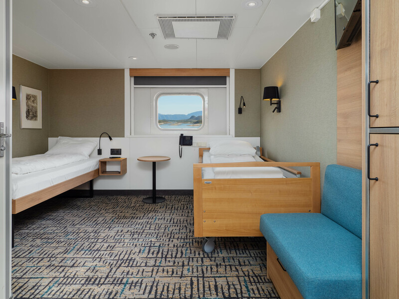 Polar Outside | Wheelchair accessible cabin for 2 travellers